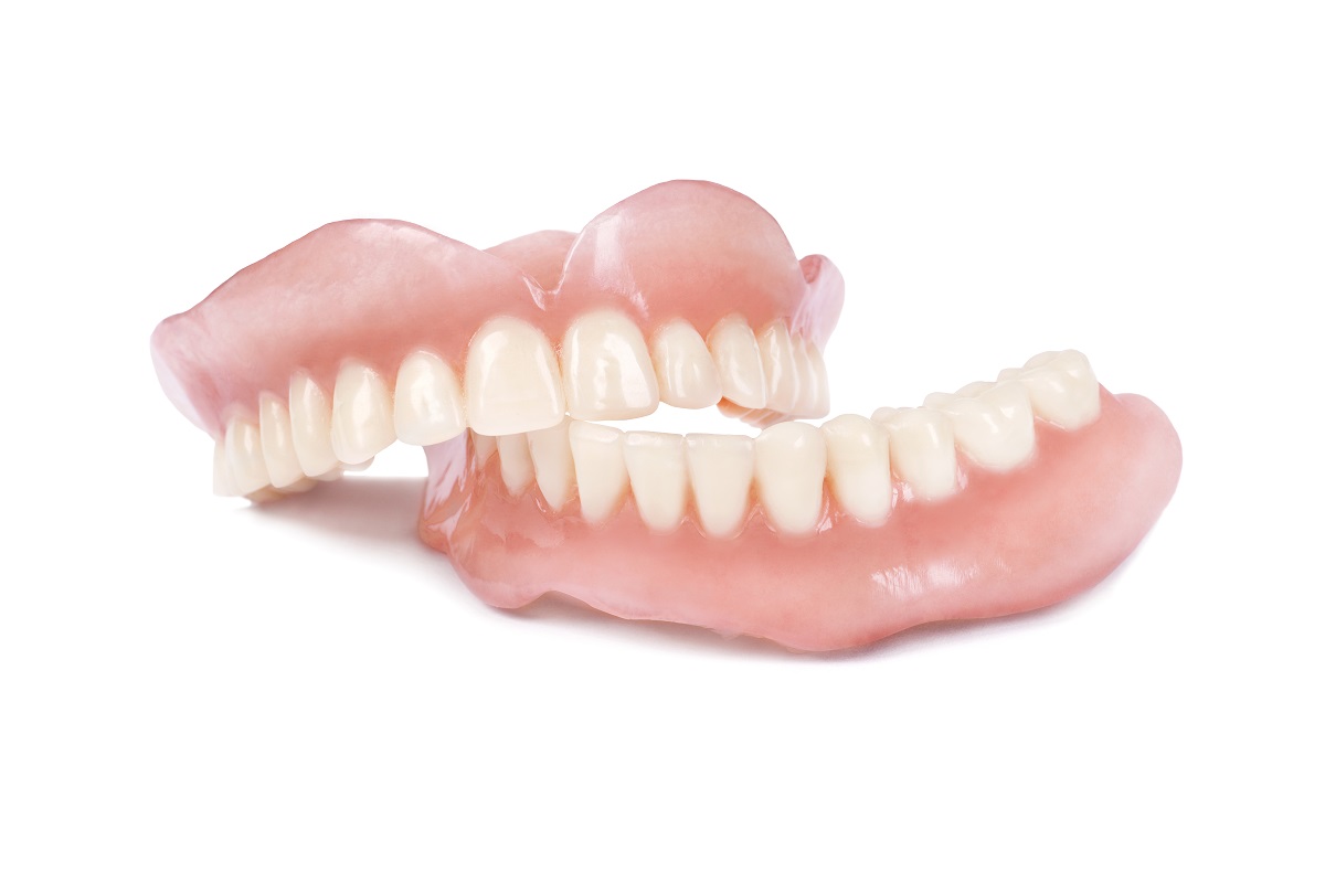 Clean Your Dentures Properly